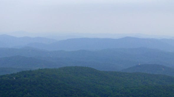 blue ridge parkway view of the Blue Ridge Mountains.