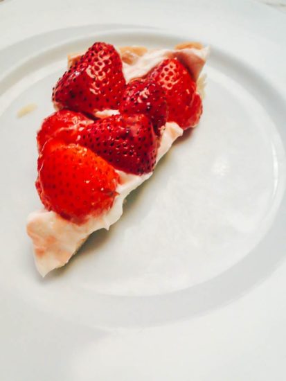 Strawberry tart cream cheese filling