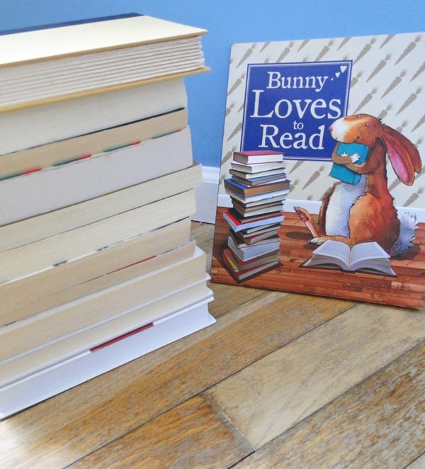 bunny loves to read by peter bently