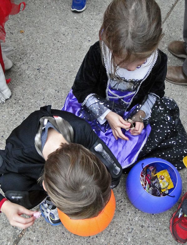 sitting main street halloween snack