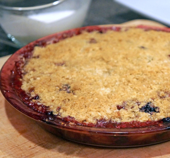 baked apple and blueberry crumble