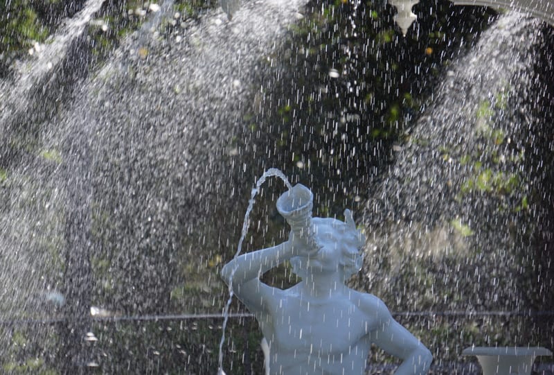 statute forsyth park fountain