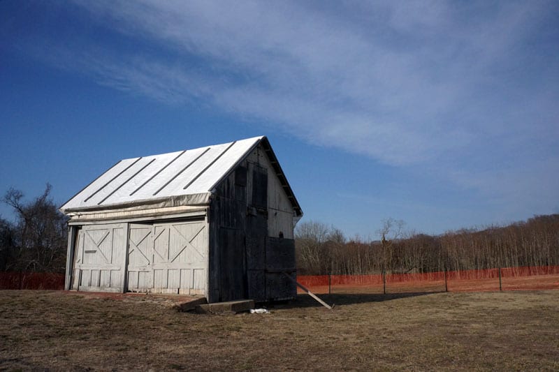 Barn behind The Big Duck