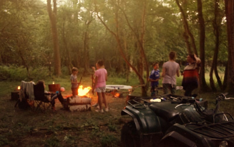 campfire dinner scene