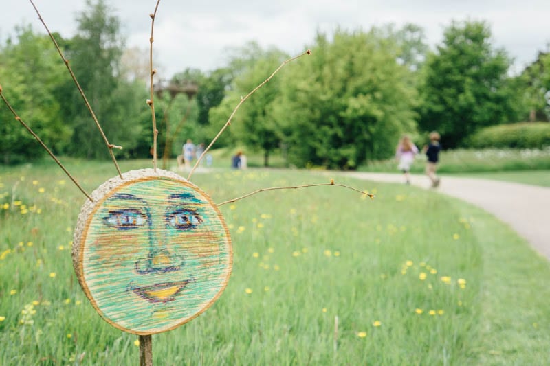 Wakehurst folk face sign