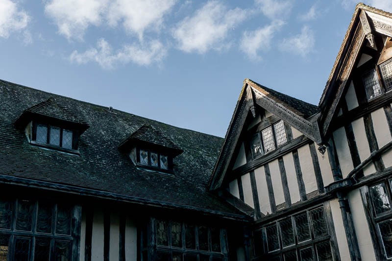 Hever Castle Tudor courtyard