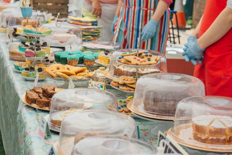 country fair cake sale